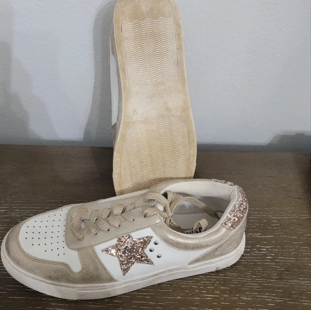 Corkys Gold and White Sneakers Women's Size 9 - Picture 2 of 4
